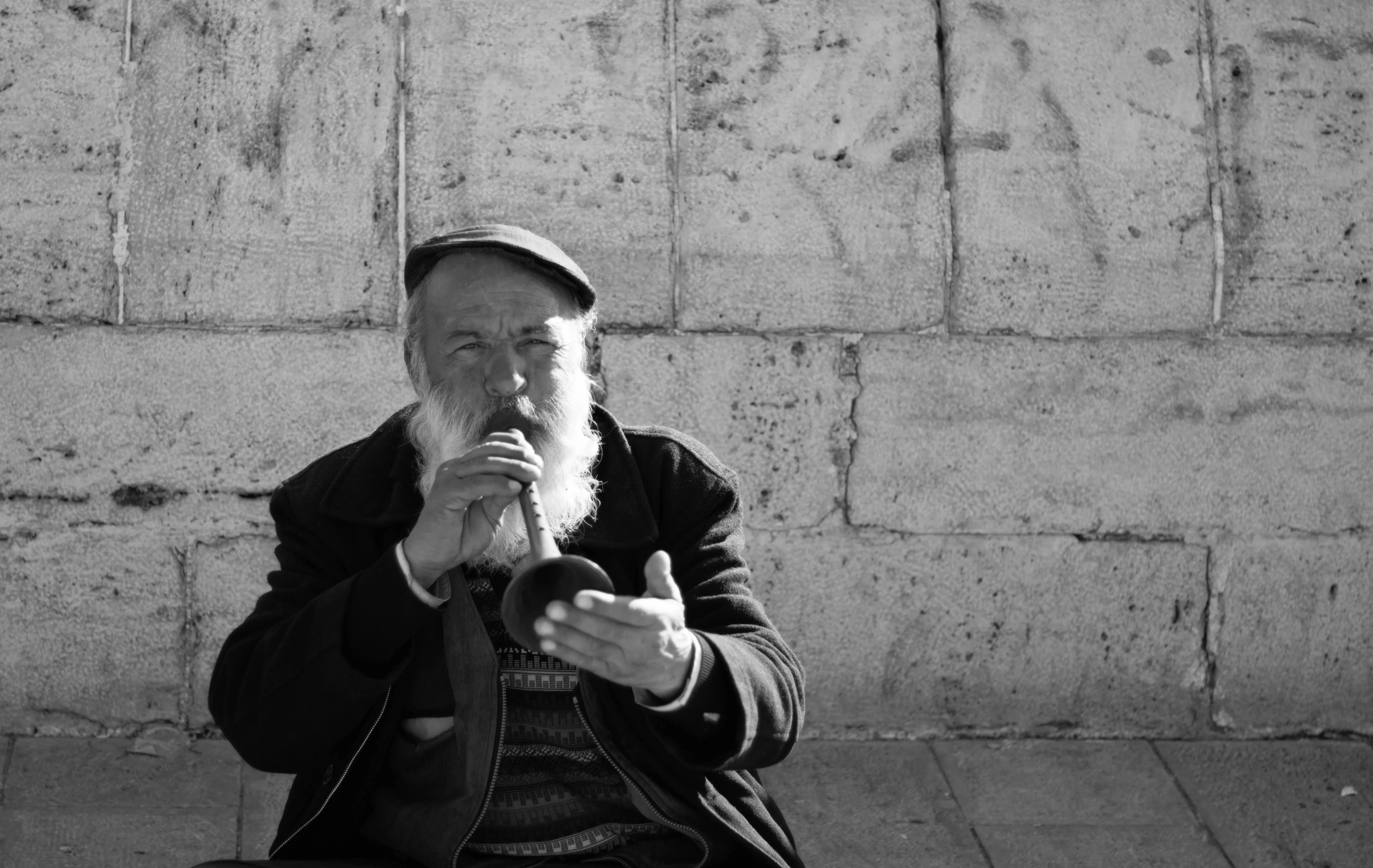Yüzler 3 — Şahin Parlak fotoğrafı